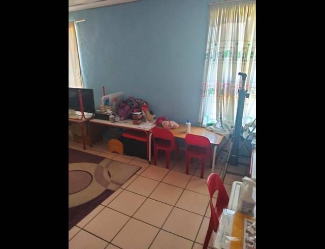 BUSINESS FOR SALE IN NATURENA